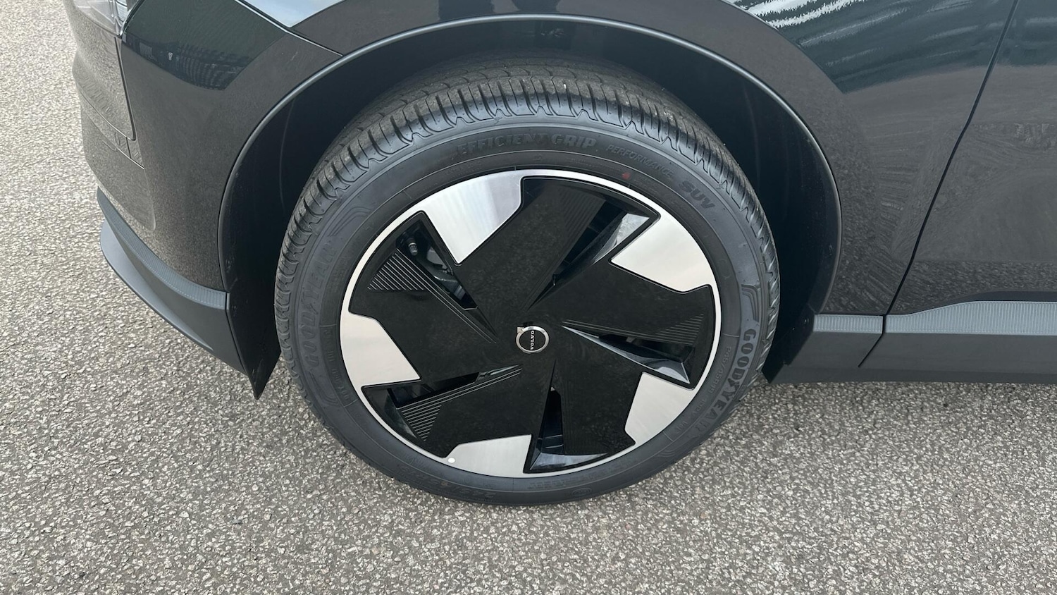 Used Volvo EX30 2025 for sale - 76307554: Photo 40