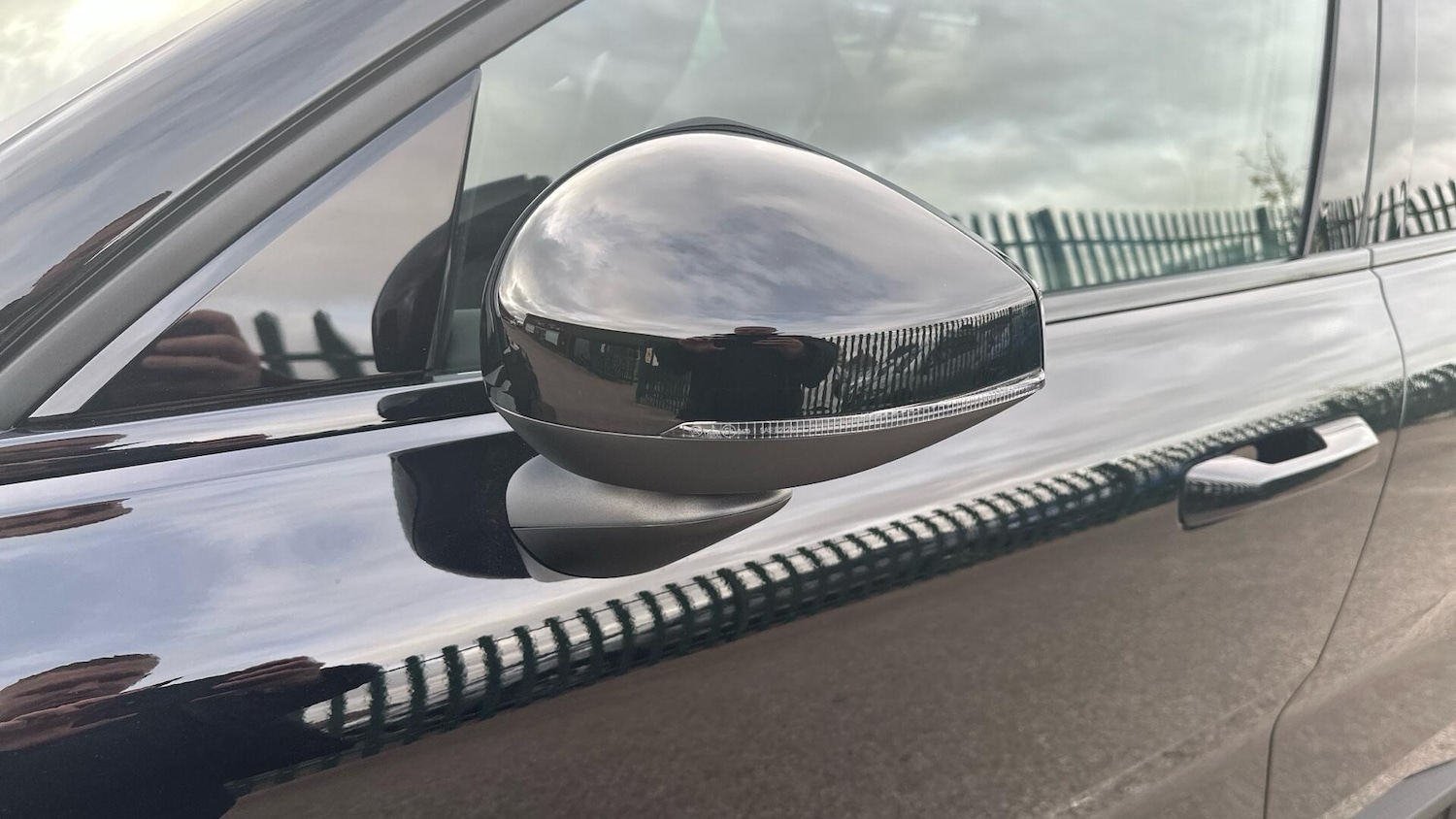 Used Volvo EX30 2025 for sale - 76307554: Photo 45