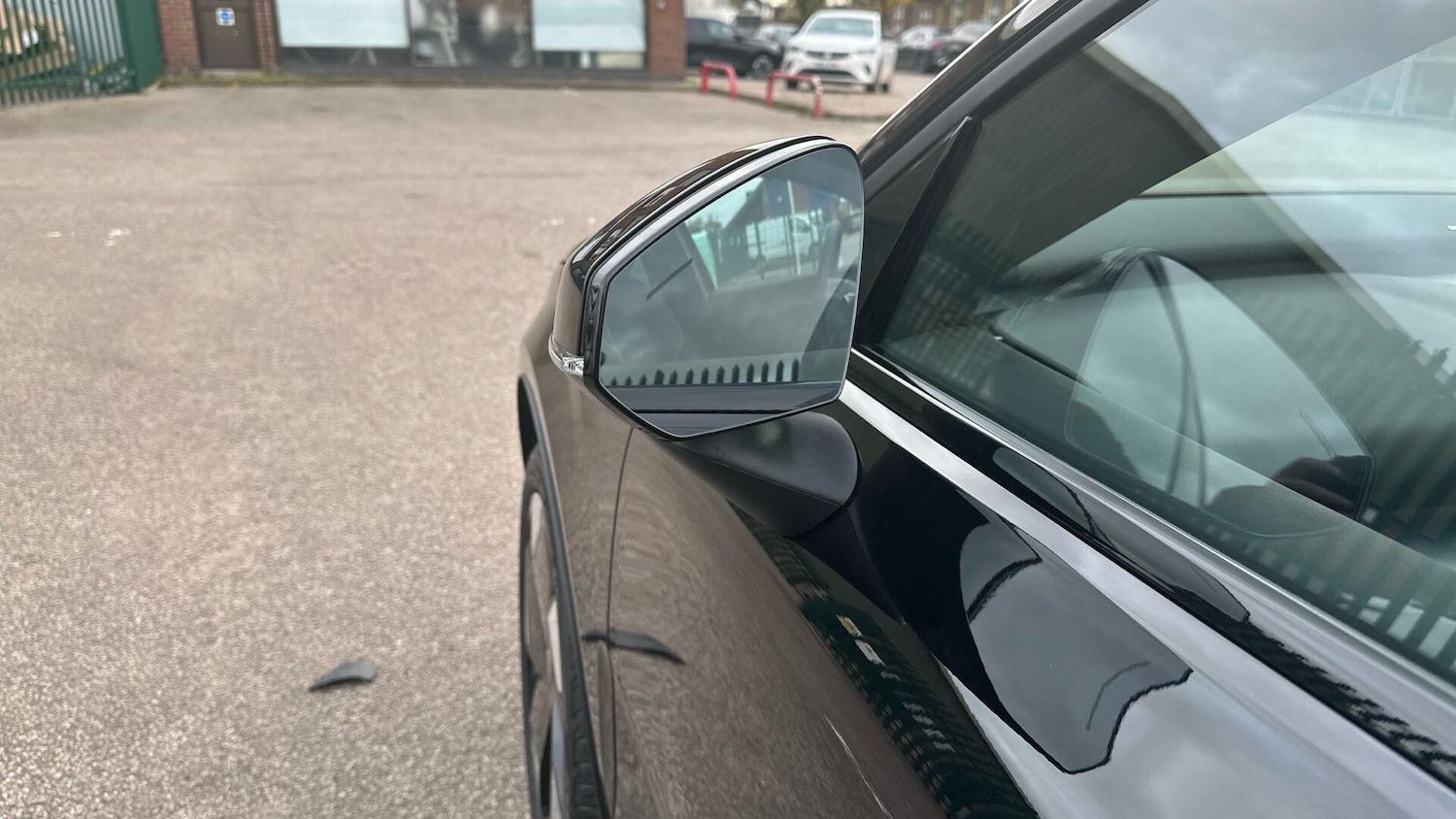 Used Volvo EX30 2025 for sale - 76307554: Photo 46