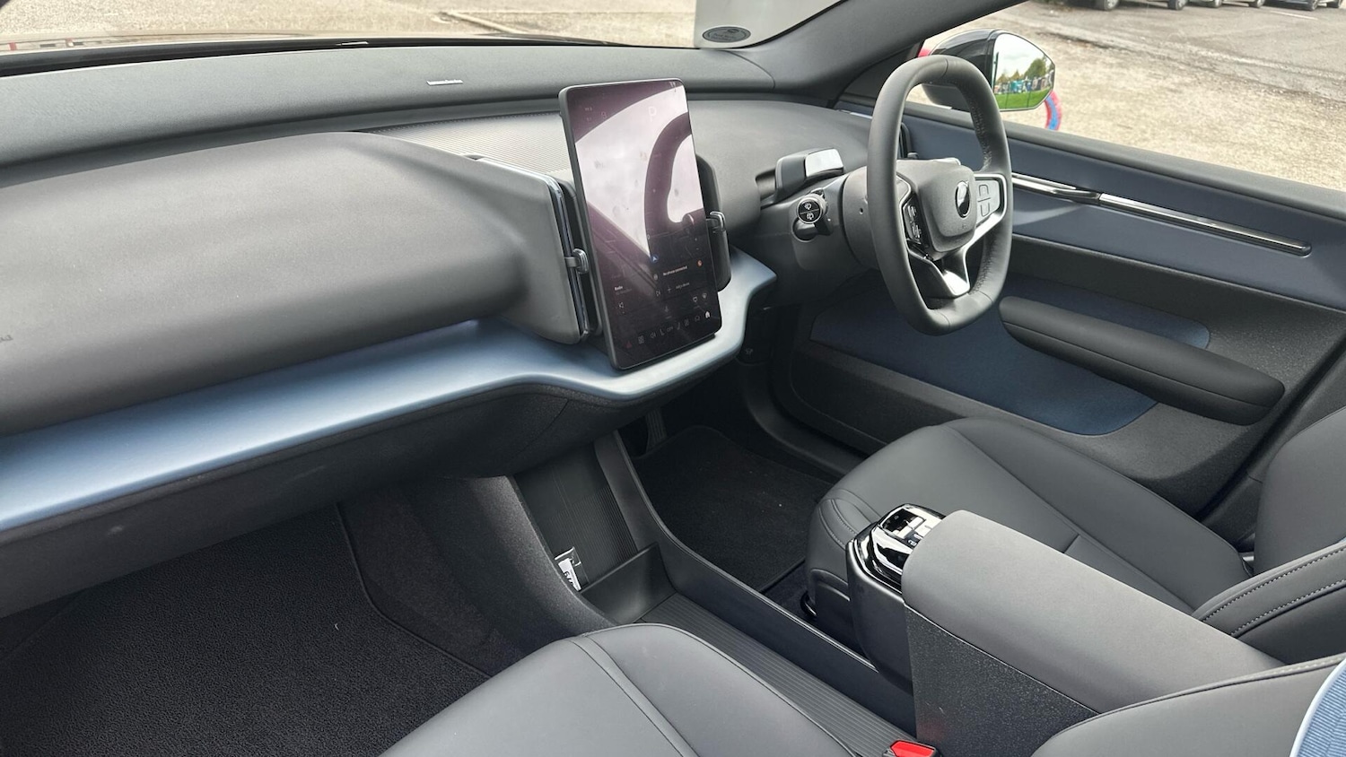 Used Volvo EX30 2025 for sale - 76307554: Photo 47