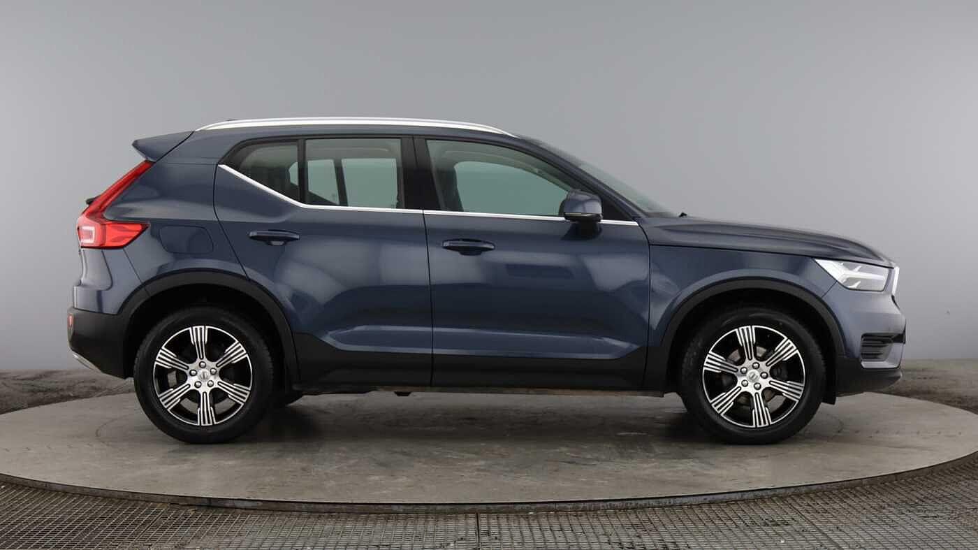 Used Volvo XC40 for sale - 77511374: Photo 2