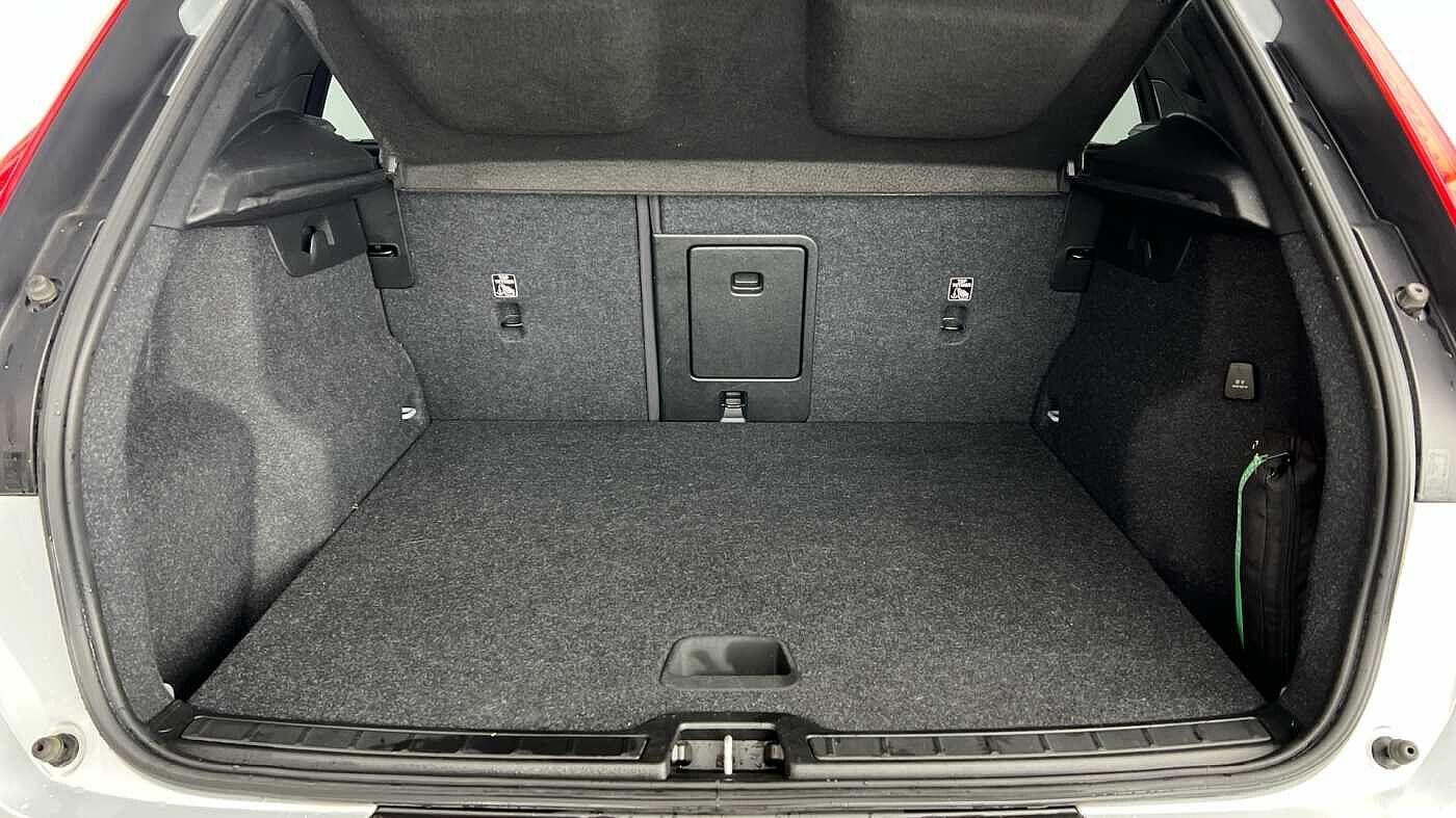 Used Volvo XC40 2022 for sale - 78046974: Photo 5