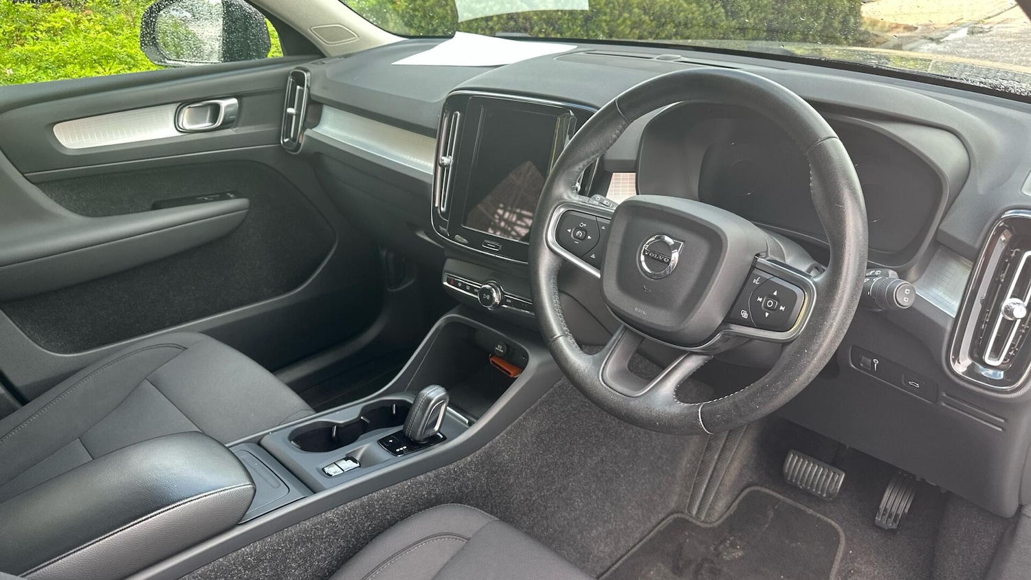 Used Volvo XC40 2021 for sale - 76549213: Photo 4