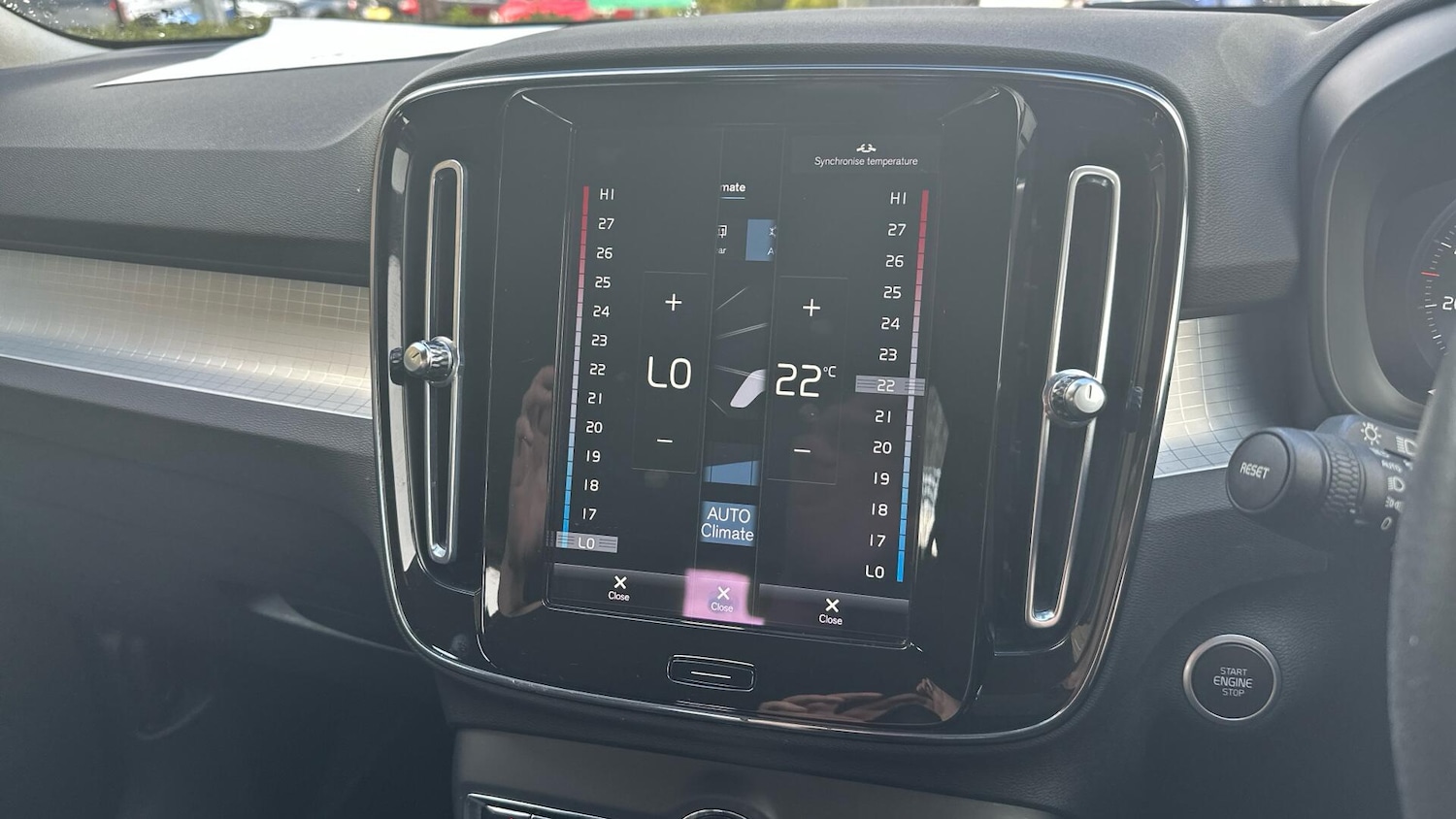 Used Volvo XC40 2021 for sale - 76549213: Photo 44