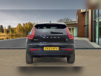 Used Volvo XC40 2023 for sale - 77330778: Photo