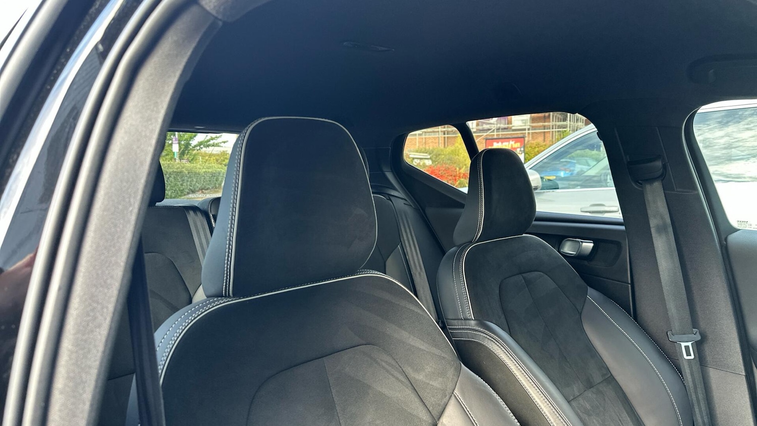 Used Volvo XC40 2022 for sale - 76306698: Photo 29