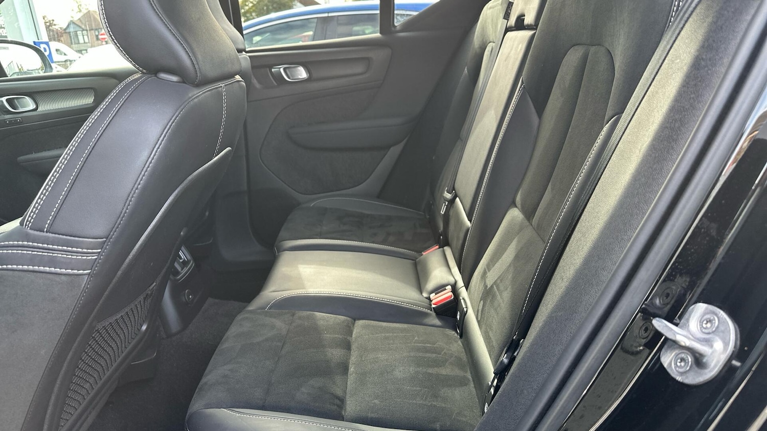 Used Volvo XC40 2022 for sale - 76306698: Photo 30