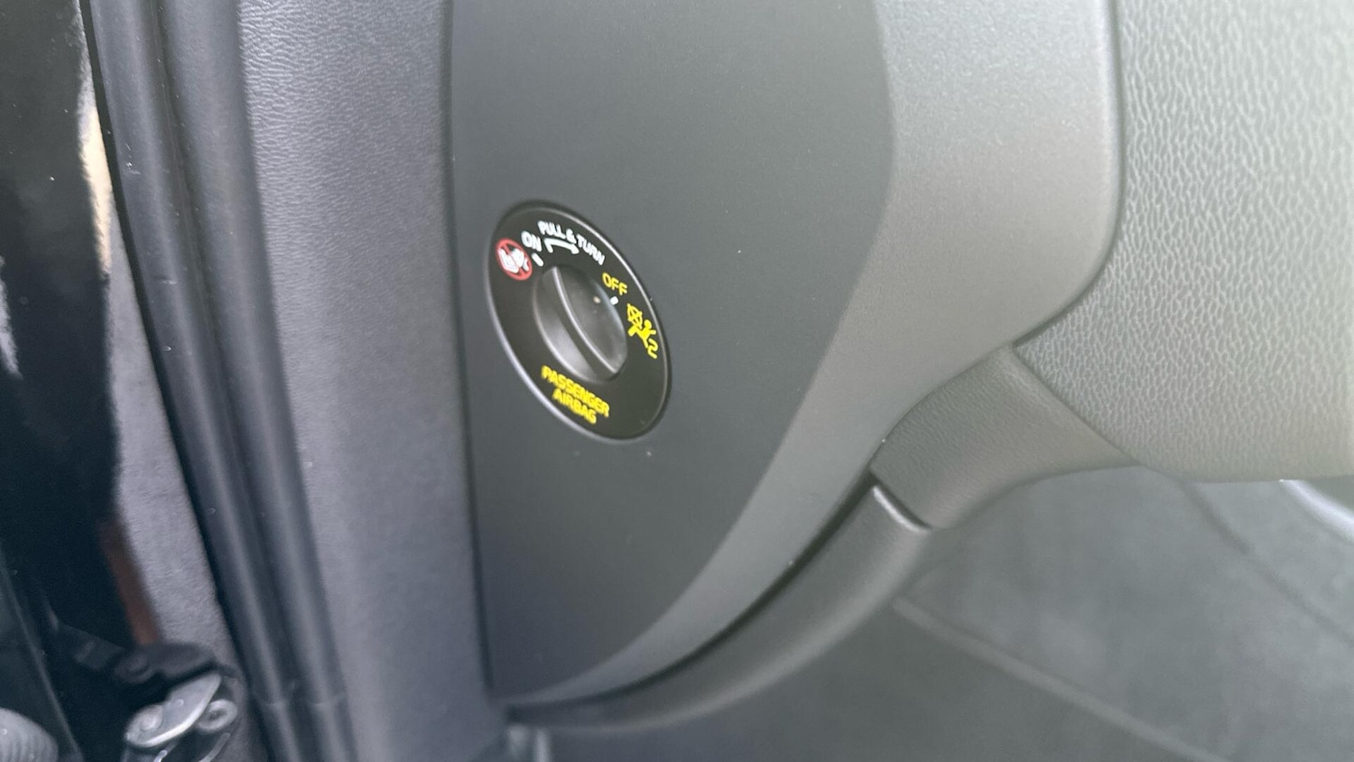 Used Volvo XC40 2022 for sale - 76306698: Photo 44