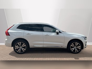 Used Volvo XC60 2022 for sale - 76307809: Photo