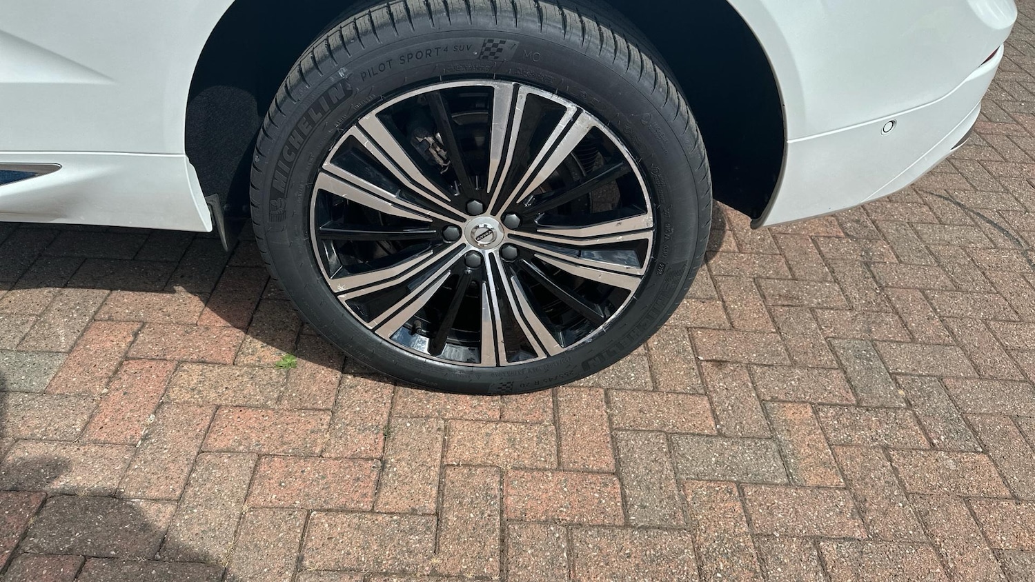 Used Volvo XC60 2022 for sale - 76307809: Photo 41