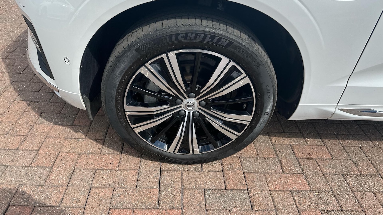 Used Volvo XC60 2022 for sale - 76307809: Photo 42