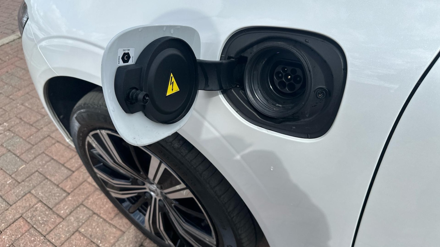 Used Volvo XC60 2022 for sale - 76307809: Photo 44