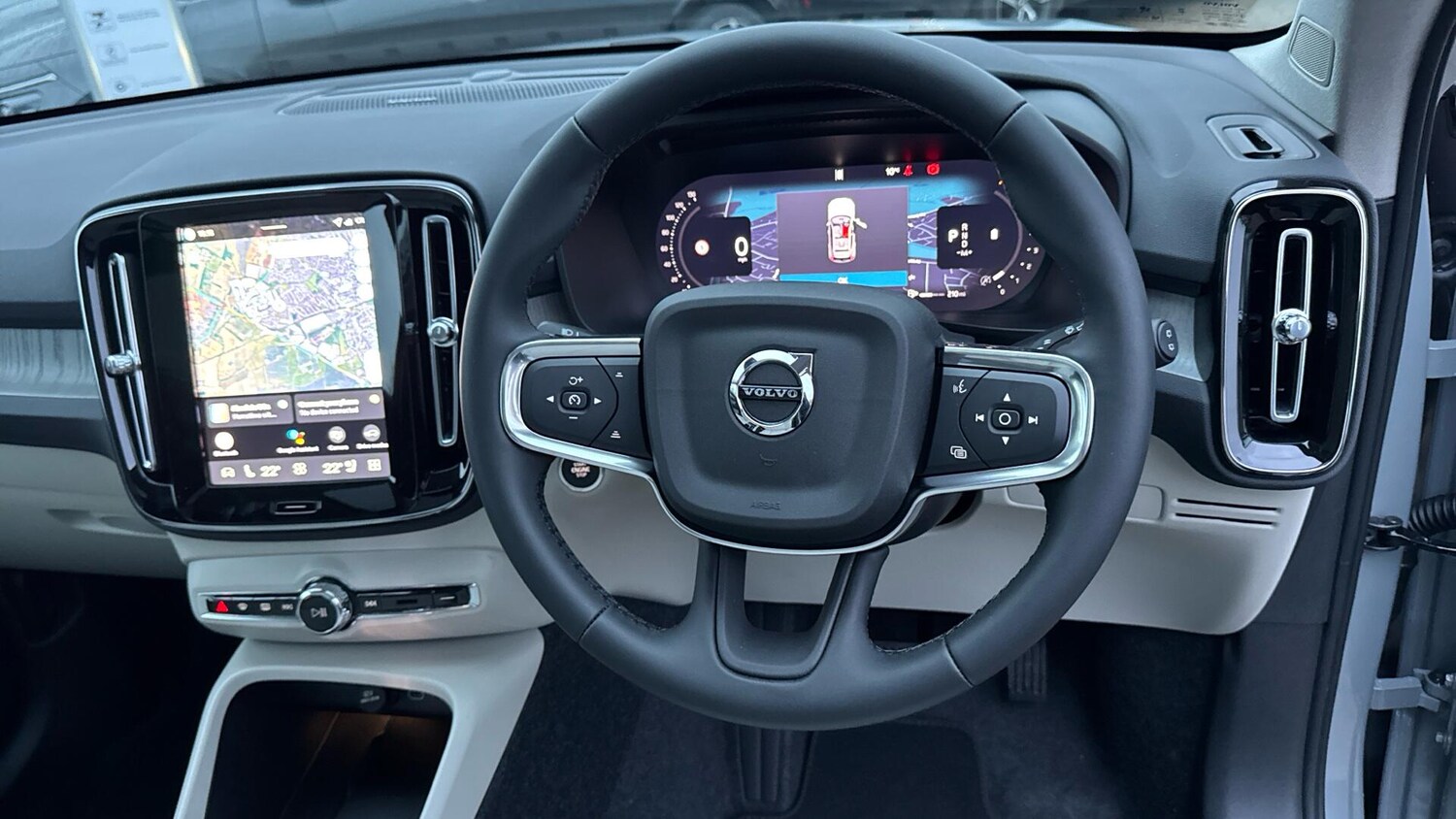 Used Volvo XC40 2026 for sale - 77673057: Photo 10