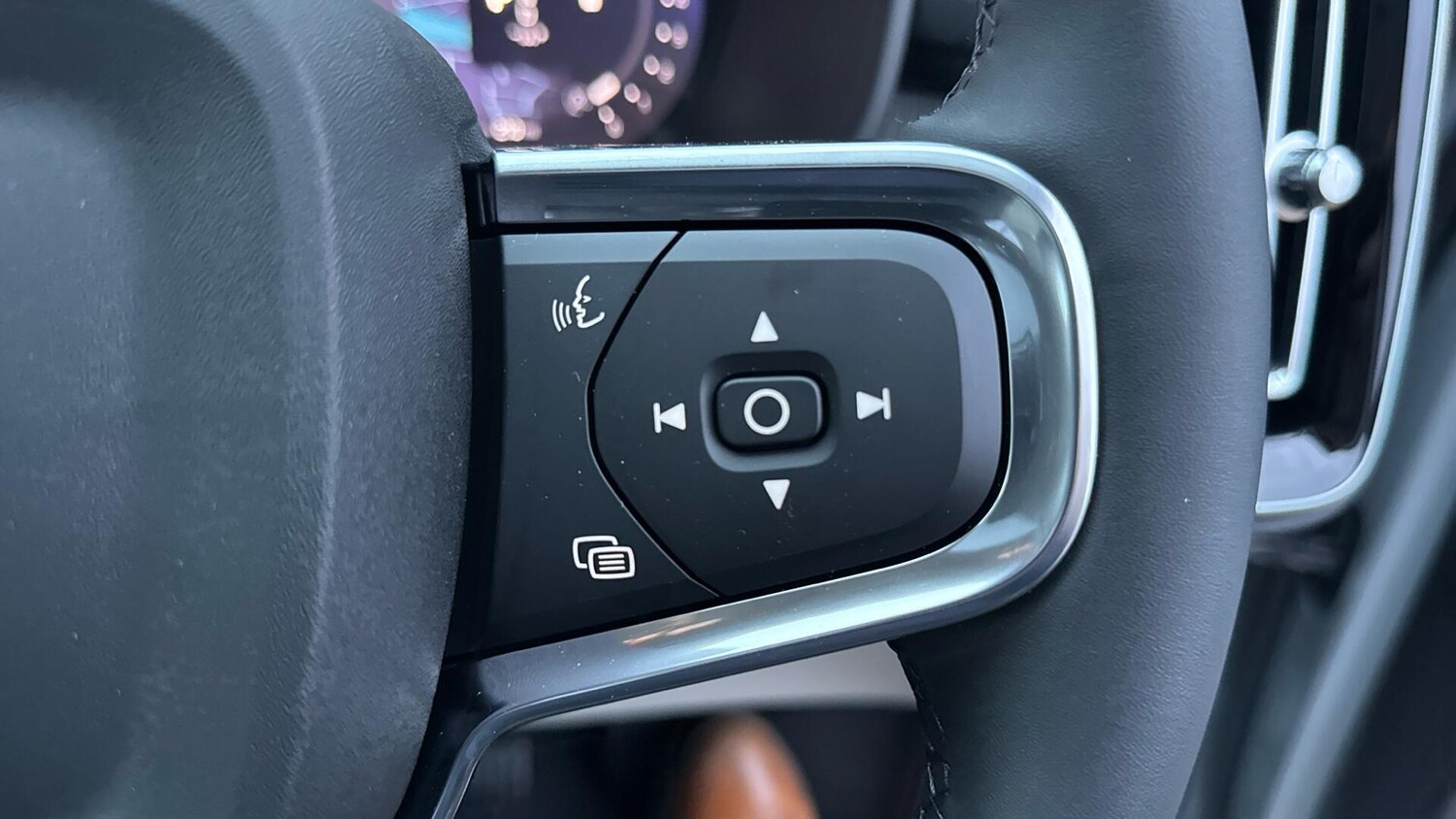 Used Volvo XC40 2026 for sale - 77673057: Photo 18