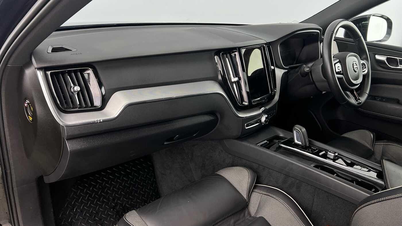 Used Volvo XC60 2021 for sale - 76446547: Photo 6