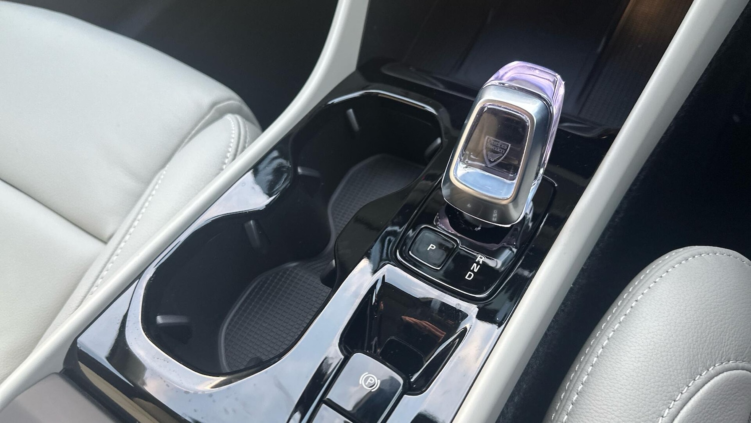 Used Volvo XC40 2025 for sale - 76913491: Photo 23