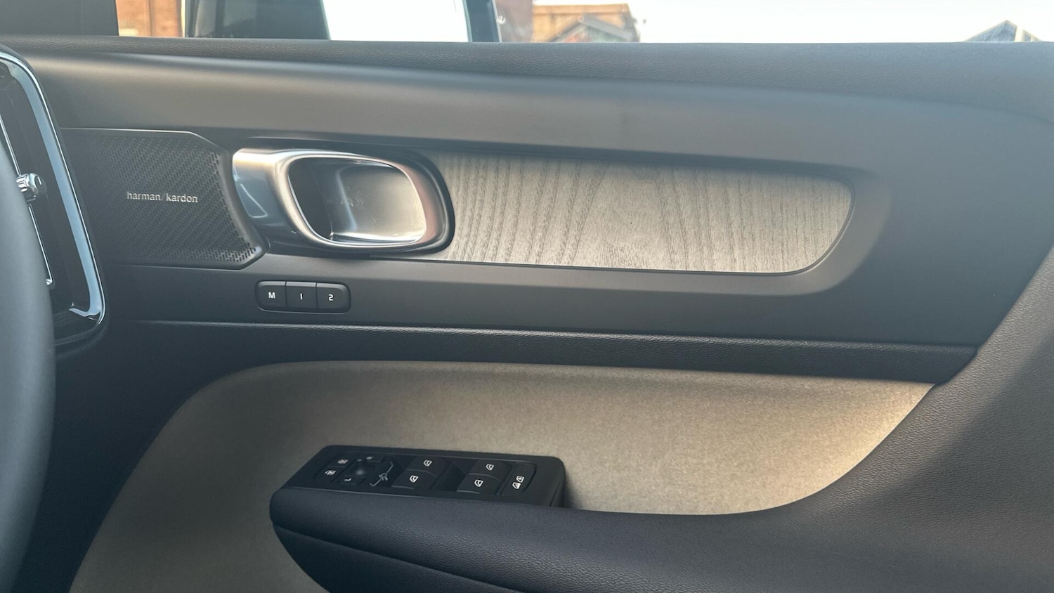 Used Volvo XC40 2025 for sale - 76913491: Photo 26