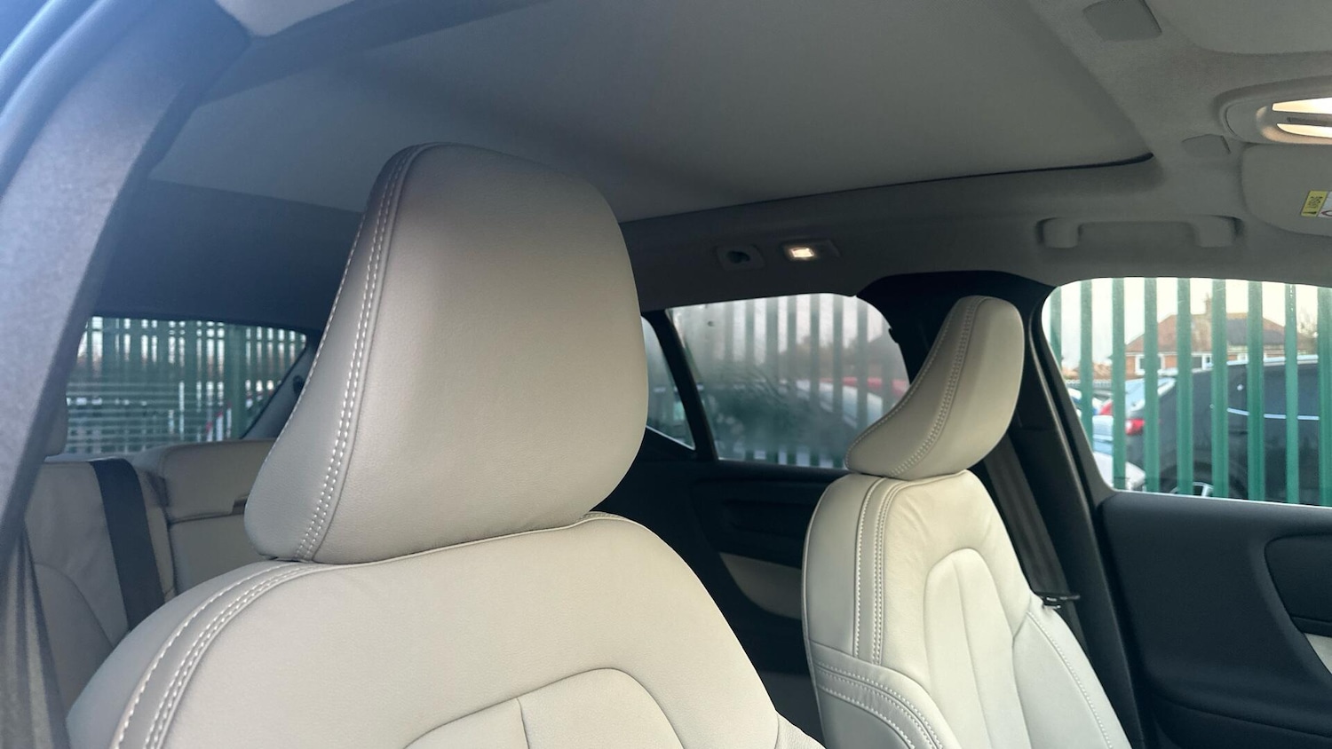 Used Volvo XC40 2025 for sale - 76913491: Photo 28