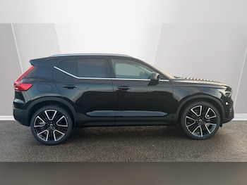 Used Volvo XC40 2025 for sale - 76913491: Photo