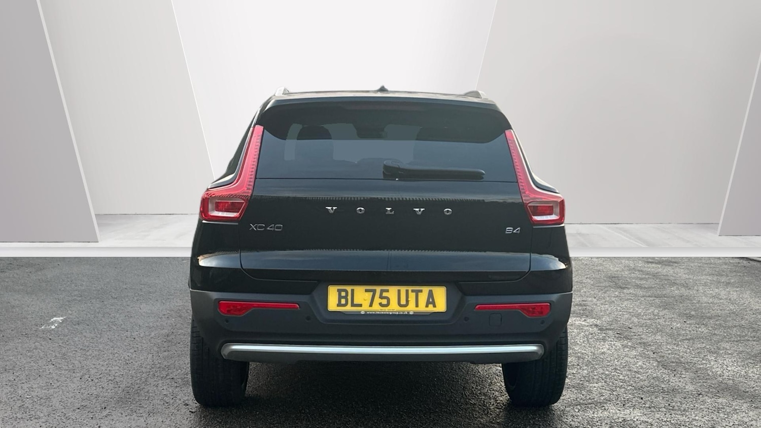 Used Volvo XC40 2025 for sale - 76913491: Photo 7