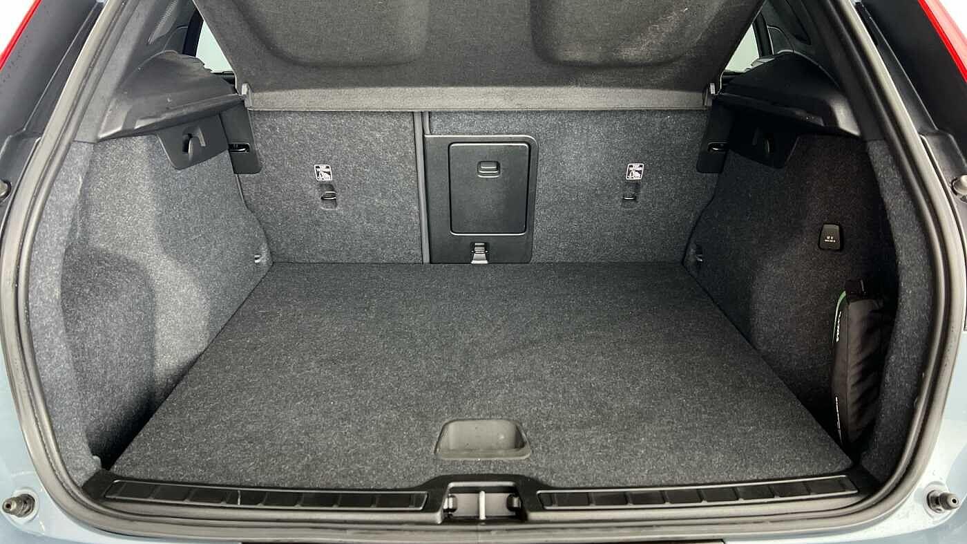 Used Volvo XC40 2022 for sale - 77074294: Photo 5