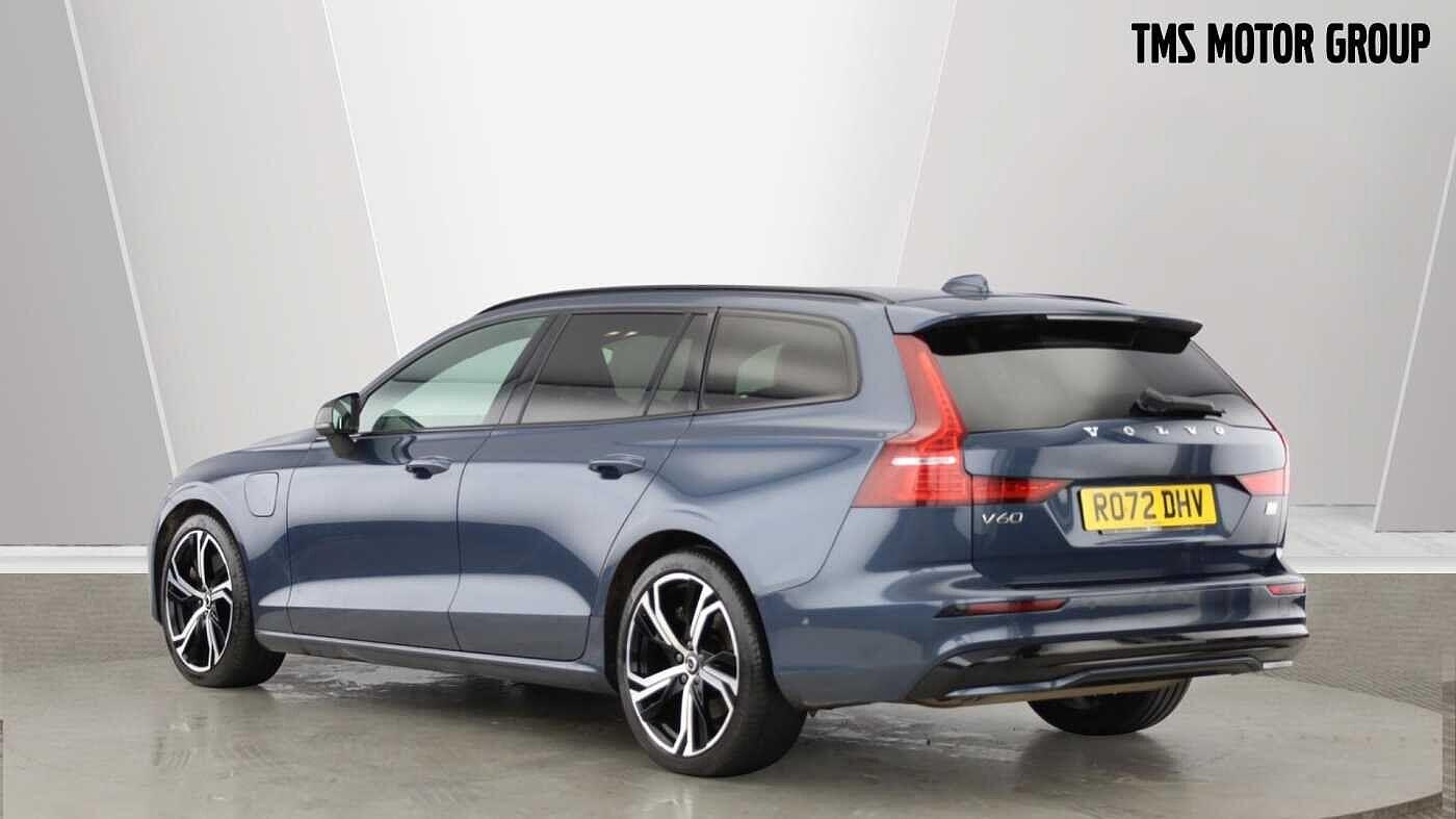 Used Volvo V60 2022 for sale - 77673063: Photo 3