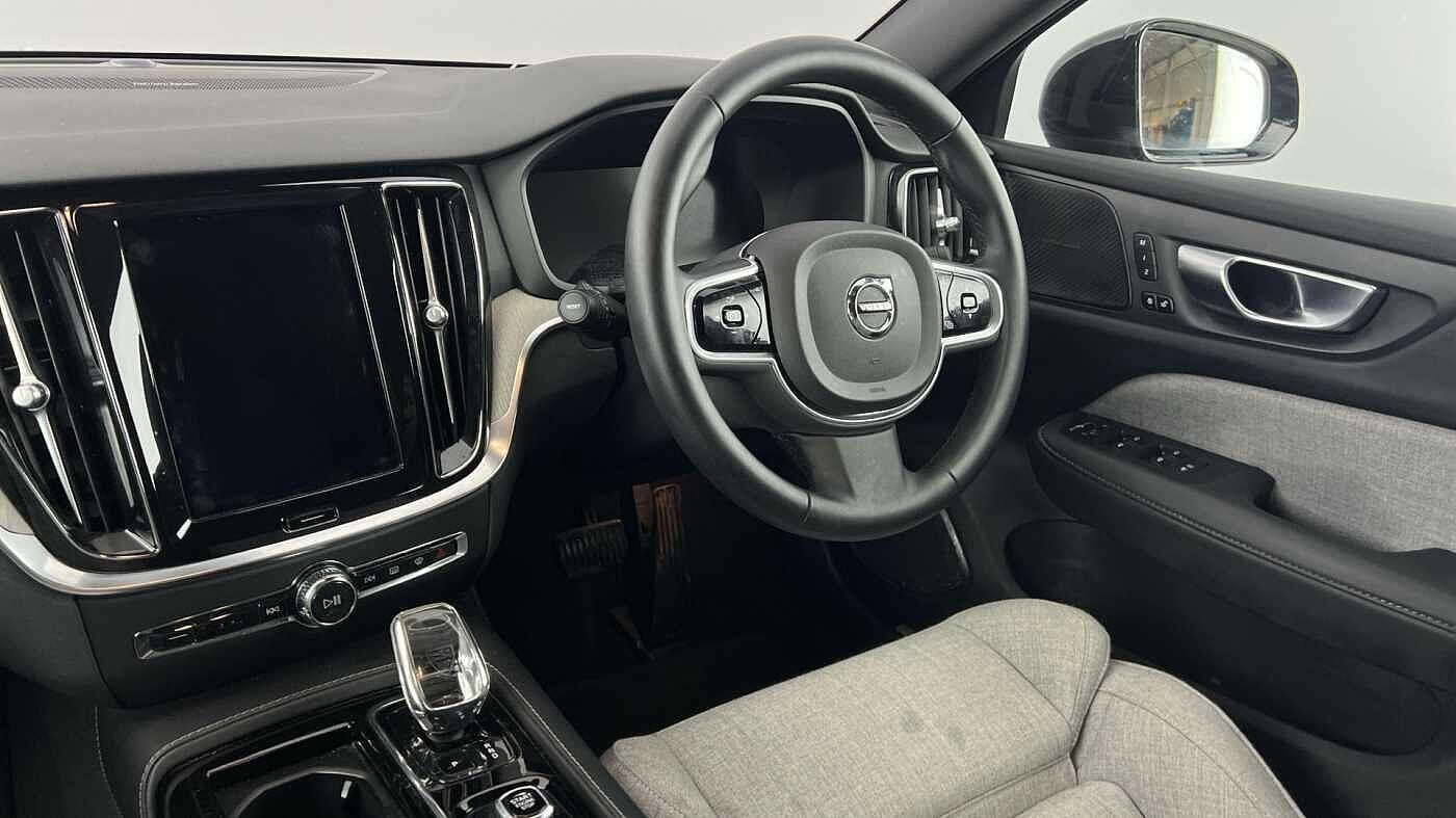 Used Volvo V60 2022 for sale - 77673063: Photo 8