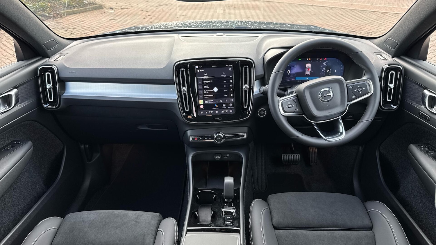 Used Volvo XC40 2026 for sale - 77723013: Photo 5