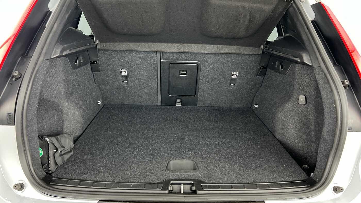 Used Volvo XC40 2020 for sale - 76432041: Photo 5