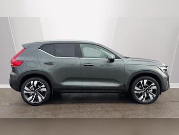 Used Volvo XC40 2026 for sale - 77215550: Photo