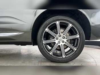 Used Volvo XC60 2021 for sale - 77424619: Photo