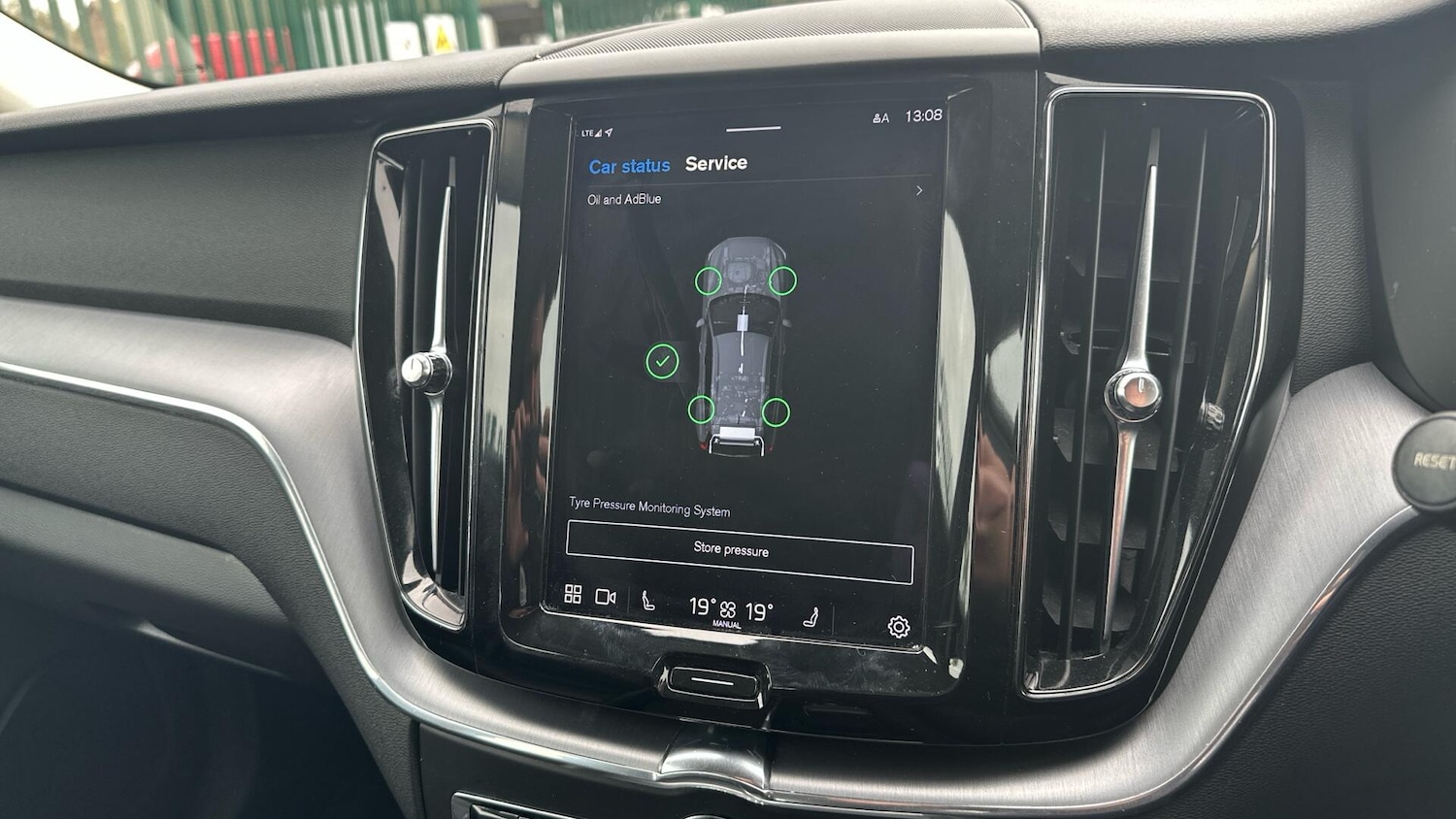 Used Volvo XC60 2021 for sale - 76573795: Photo 14