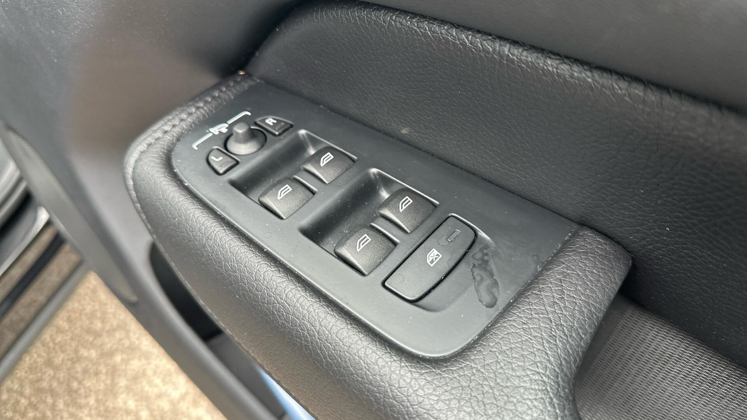 Used Volvo XC60 2021 for sale - 76573795: Photo 22