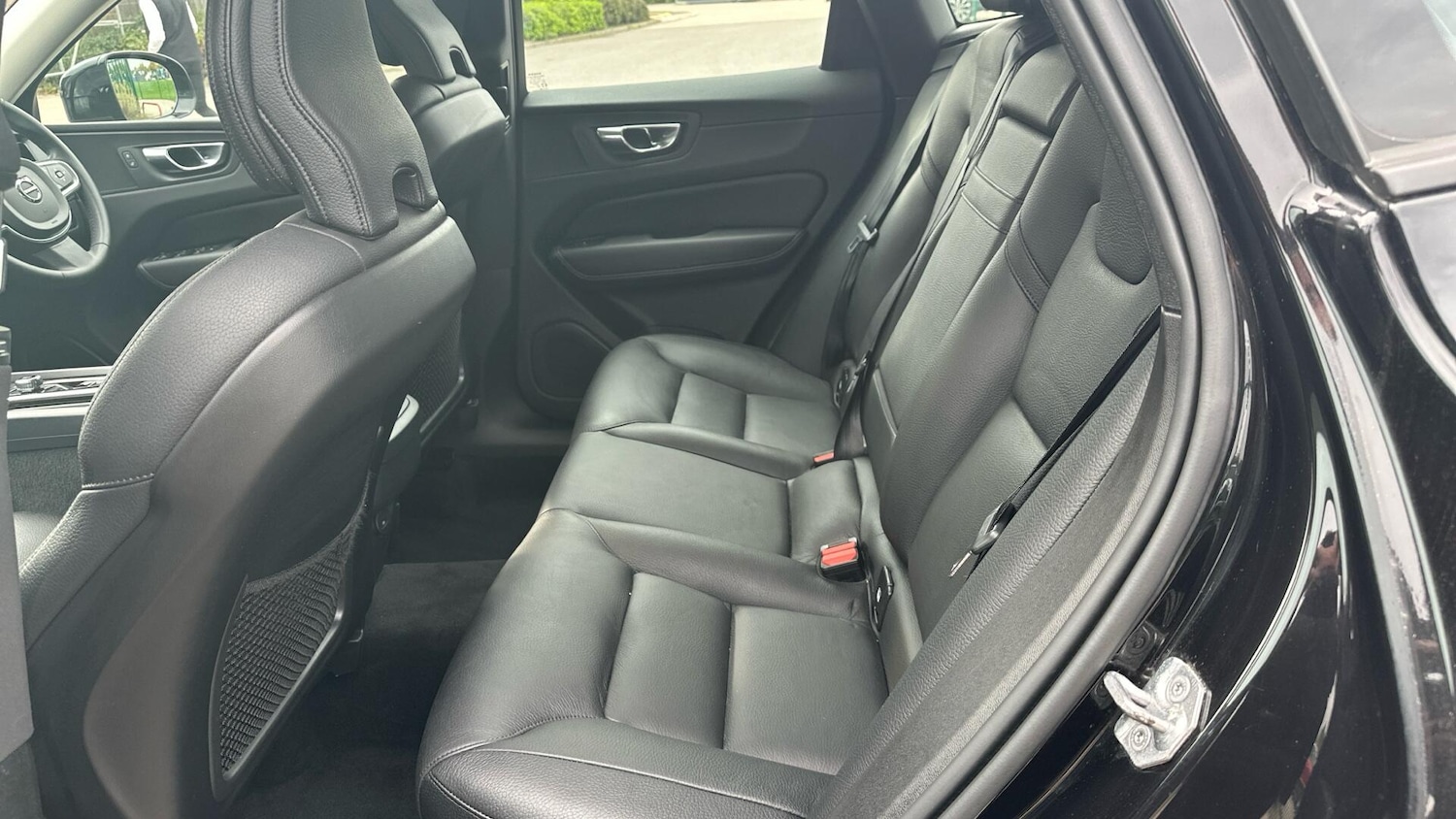 Used Volvo XC60 2021 for sale - 76573795: Photo 30