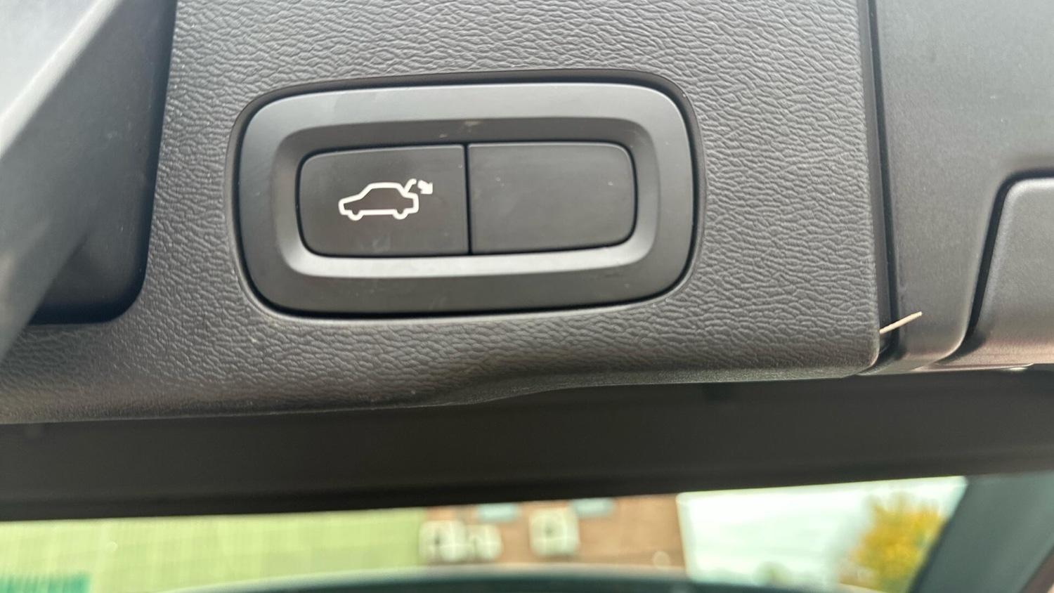 Used Volvo XC60 2021 for sale - 76573795: Photo 31