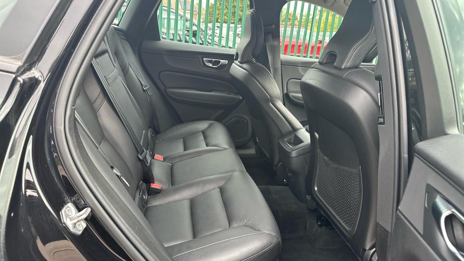 Used Volvo XC60 2021 for sale - 76573795: Photo 6