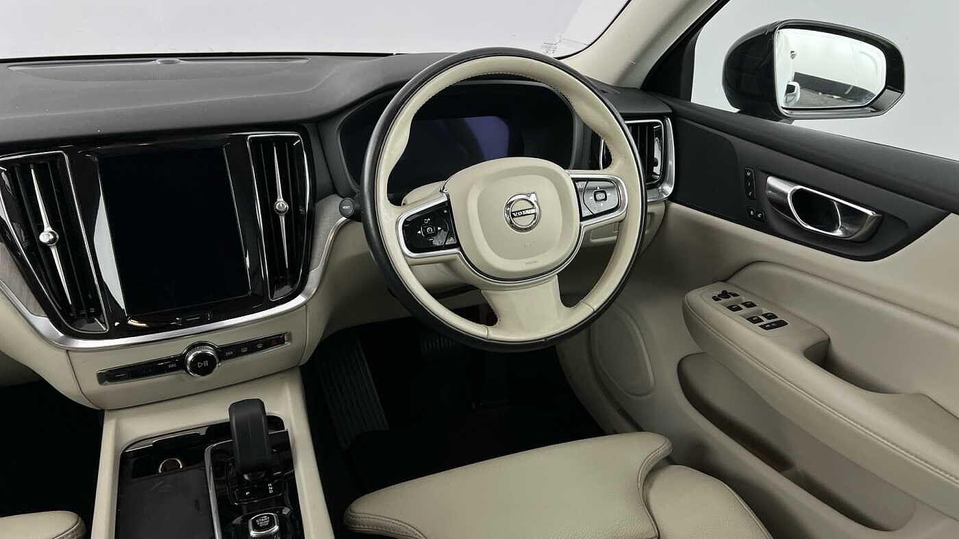 Used Volvo V60 2022 for sale - 78046967: Photo 8