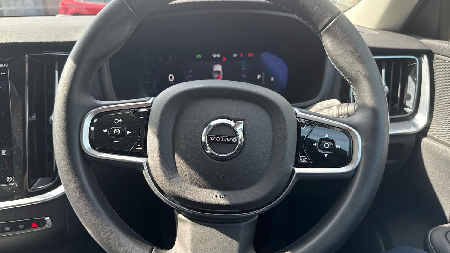 Used Volvo V60 2025 for sale - 76306981: Photo 10