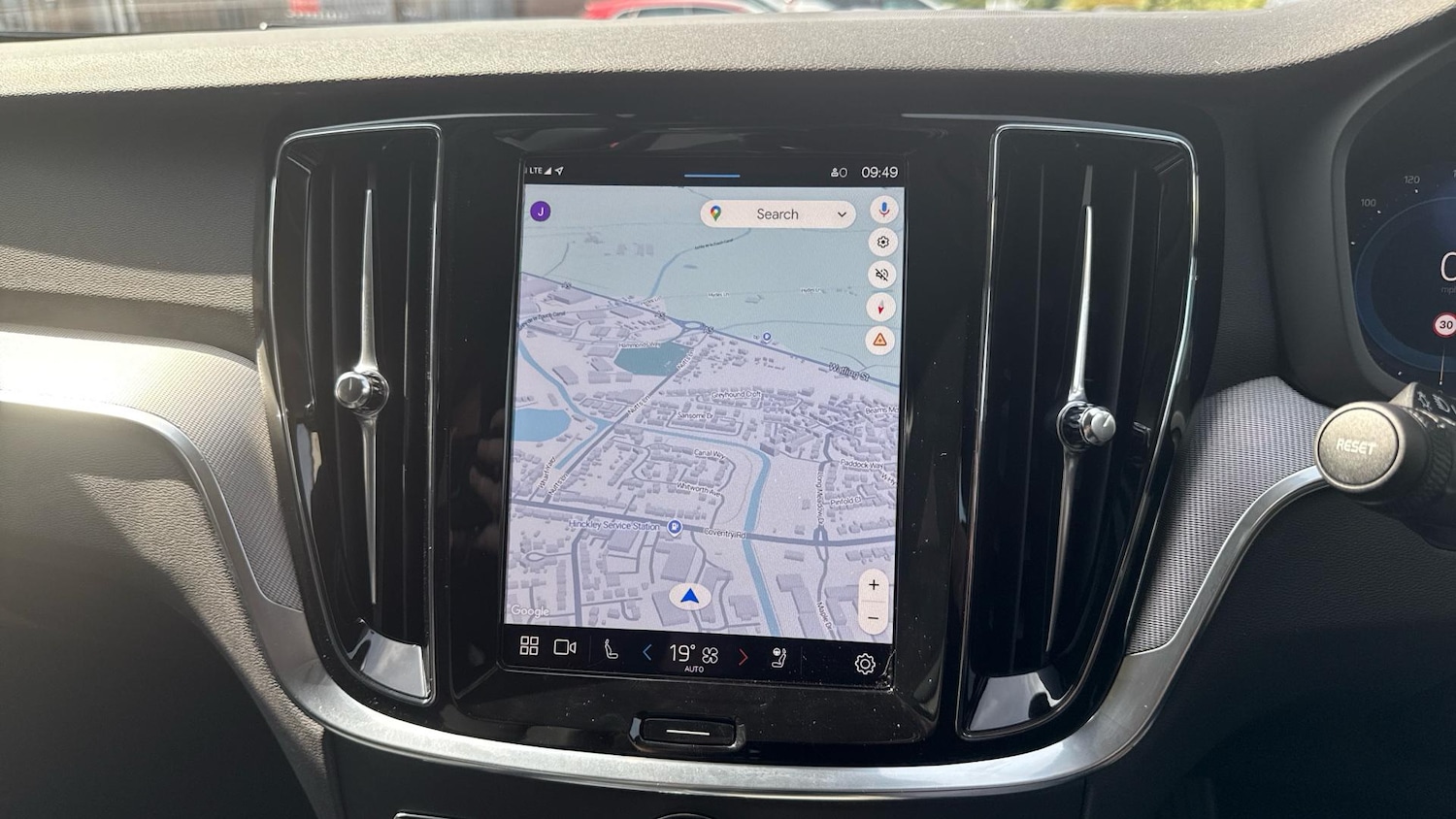 Used Volvo V60 2025 for sale - 76306981: Photo 16