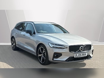 Used Volvo V60 2025 for sale - 76306981: Photo
