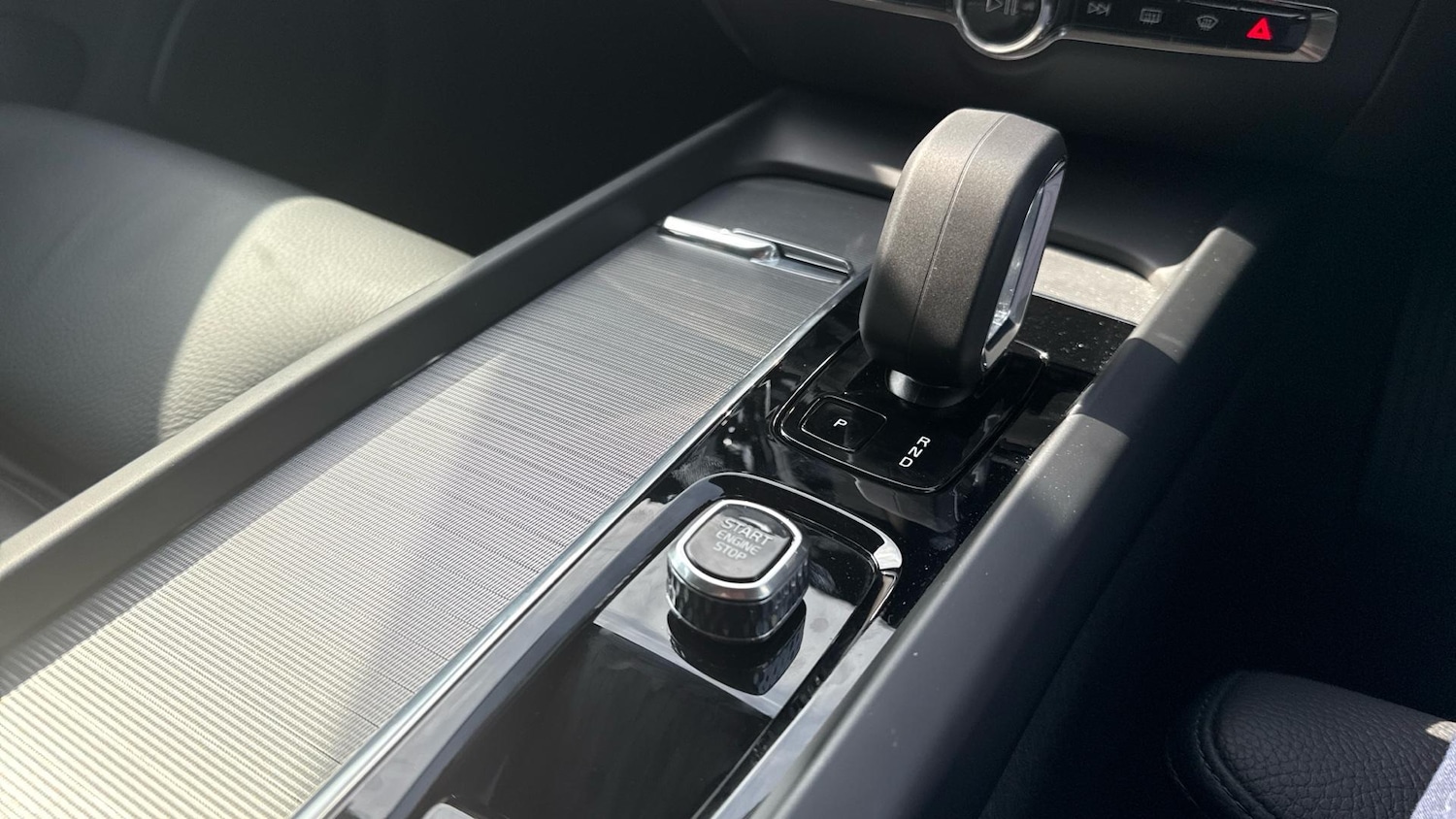 Used Volvo V60 2025 for sale - 76306981: Photo 24