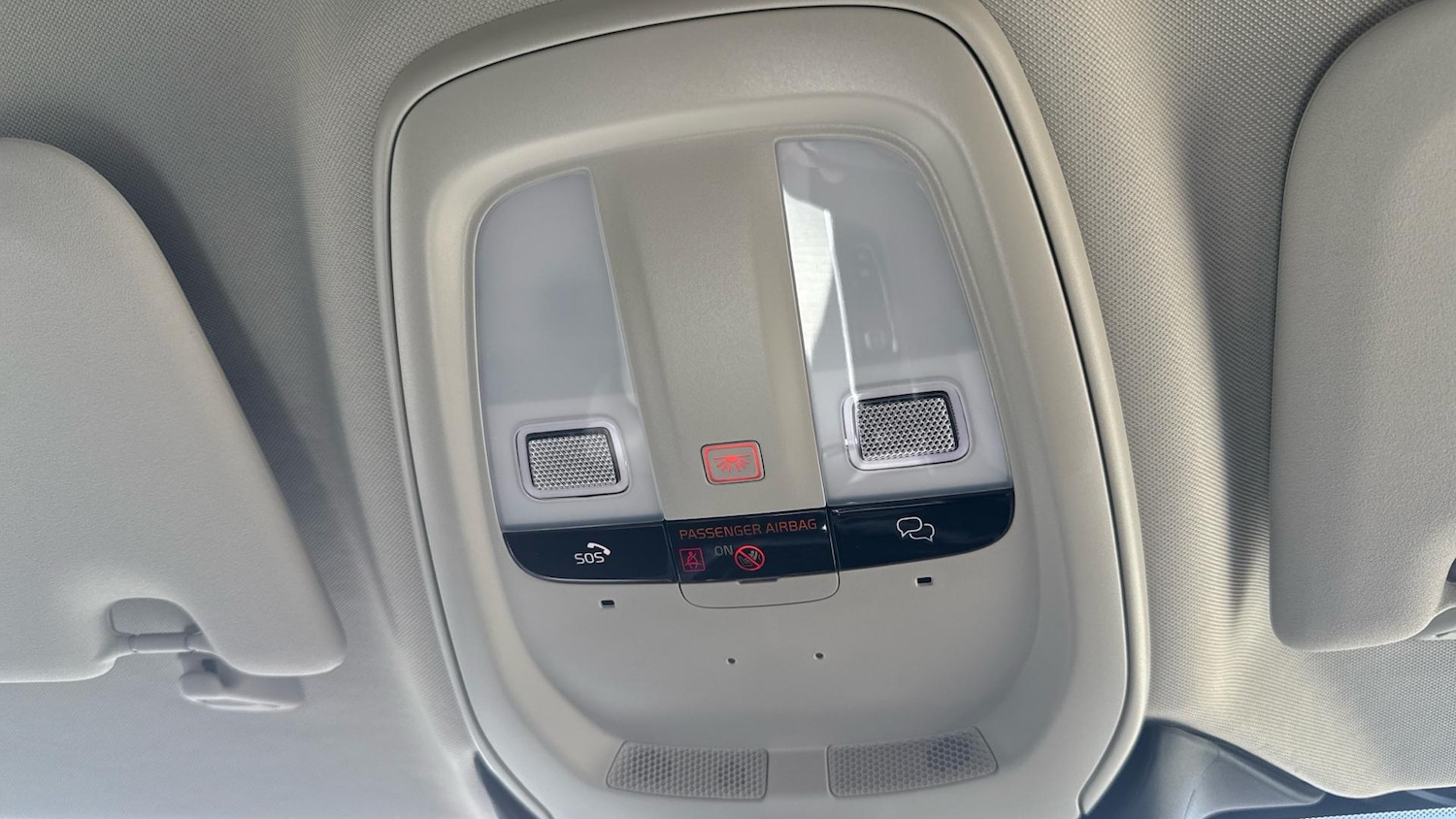 Used Volvo V60 2025 for sale - 76306981: Photo 26