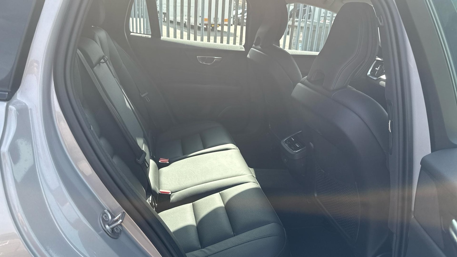 Used Volvo V60 2025 for sale - 76306981: Photo 6