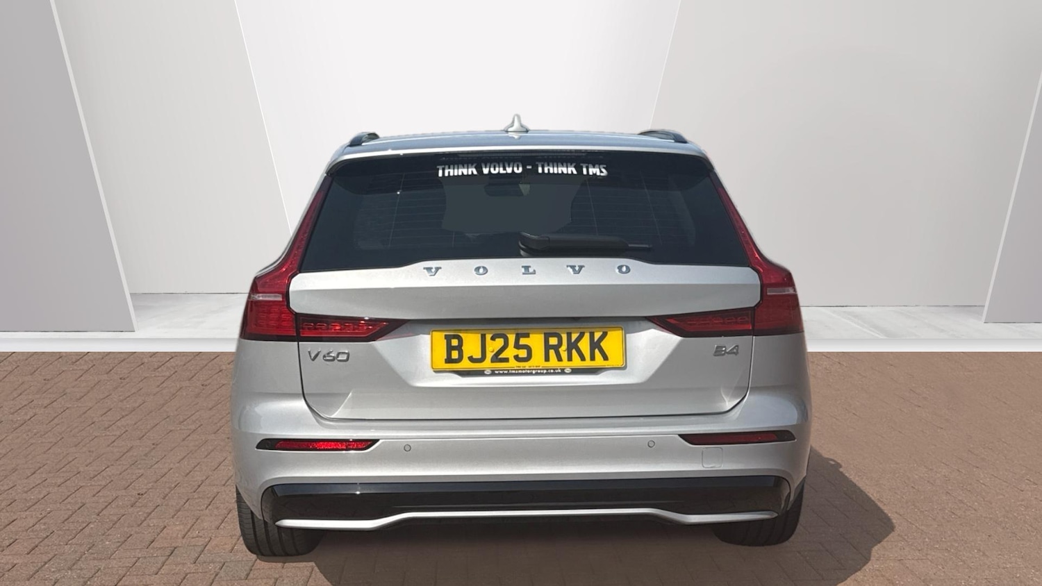 Used Volvo V60 2025 for sale - 76306981: Photo 7