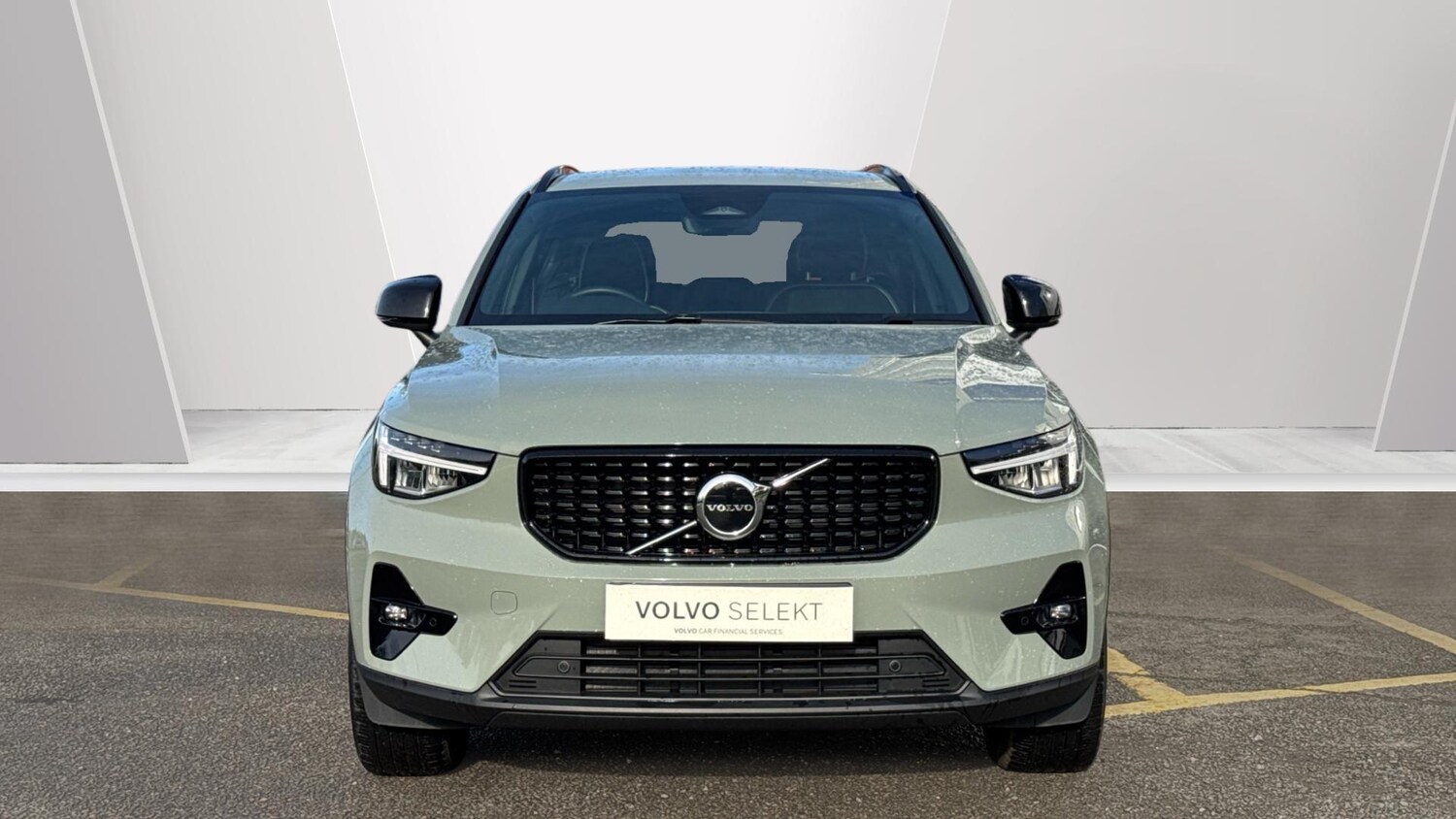 Used Volvo XC40 2025 for sale - 77673164: Photo 8