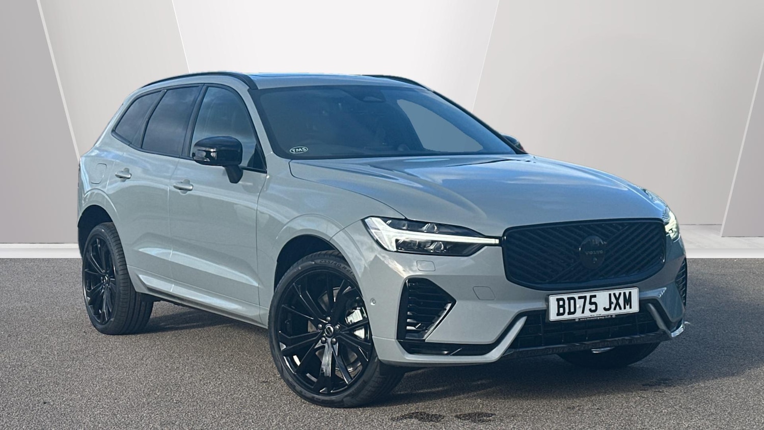 Used Volvo XC60 2025 for sale - 76425000: Photo 1