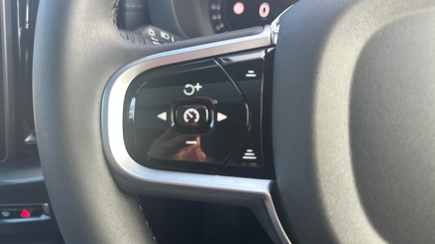 Used Volvo XC60 2025 for sale - 76425000: Photo 18