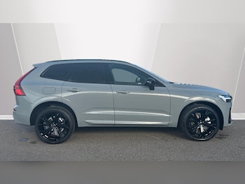 Used Volvo XC60 2025 for sale - 76425000: Photo