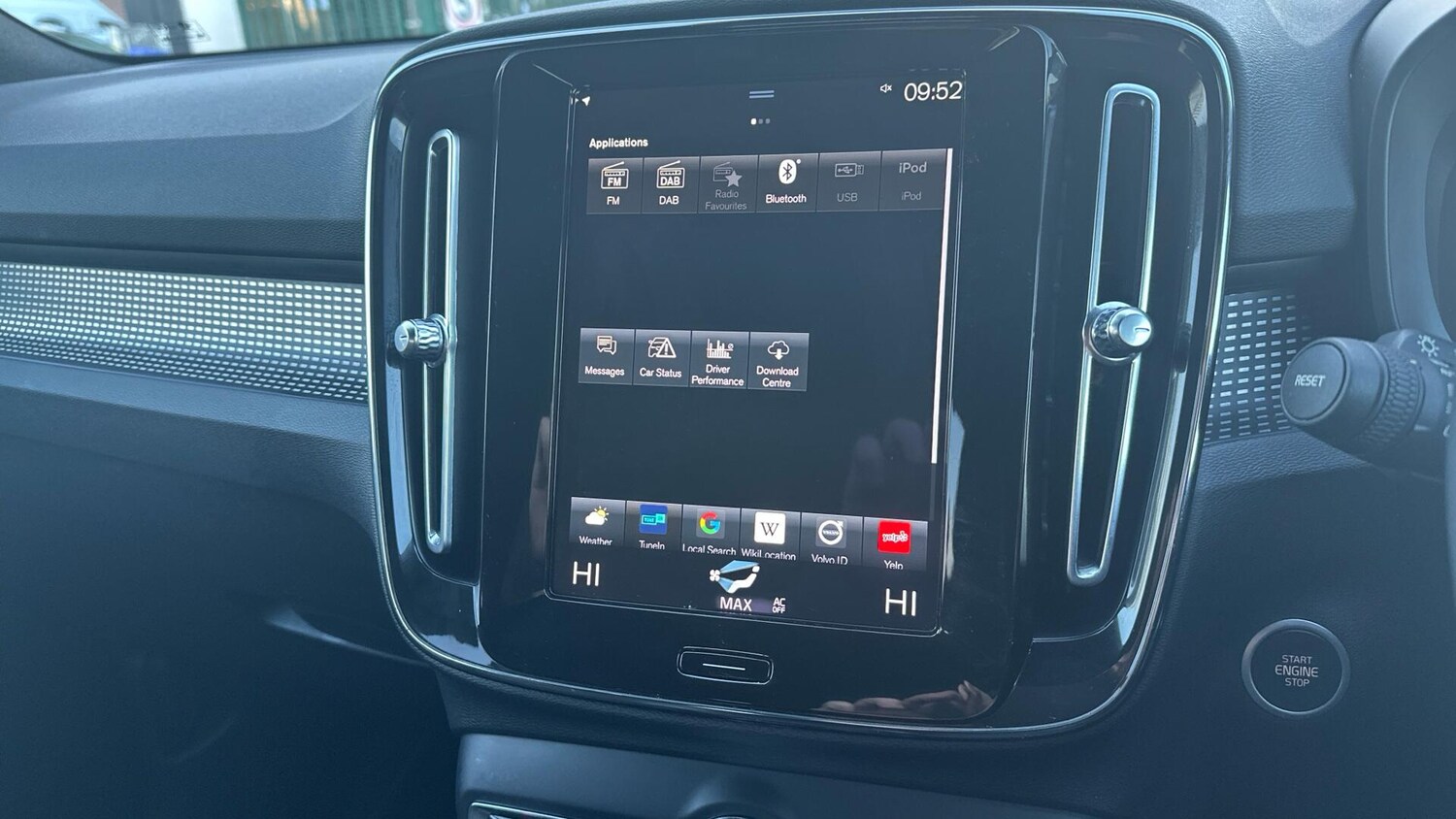 Used Volvo XC40 2022 for sale - 77673153: Photo 12