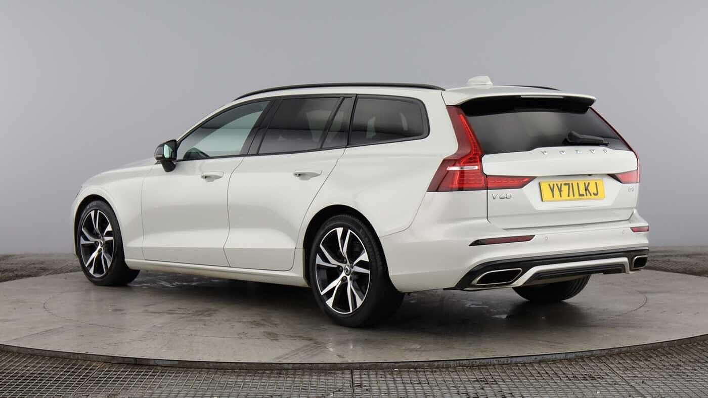 Used Volvo V60 2021 for sale - 77387352: Photo 3